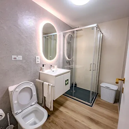 Black Cozy Livramento