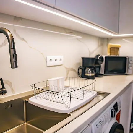 Black Cozy Διαμέρισμα *